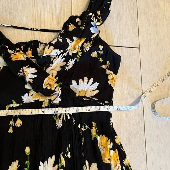 Patrons of Peace black midi wrap sundress daisy floral ruffles - Picture 14 of 15